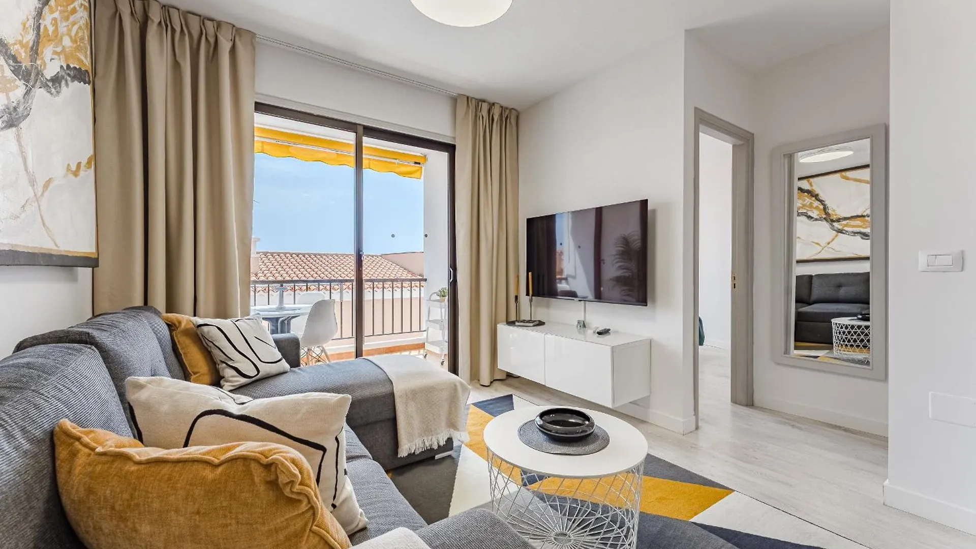 Drilasol 1 Bed Apartment In Playa La Arena Puerto de Santiago  Hiszpania
